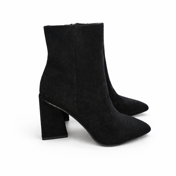 Bar III Shoes - NWOB BAR III Women's Asya Pointed Toe Triangle Heel Bootie Size 5.5